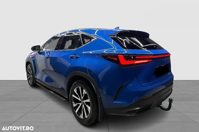 Lexus Seria NX