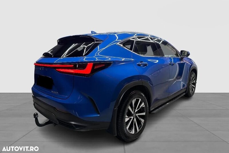 Lexus Seria NX